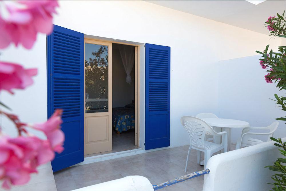 Hostal Mayans Es Pujols Εξωτερικό φωτογραφία
