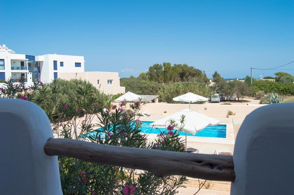 Hostal Mayans Es Pujols Εξωτερικό φωτογραφία