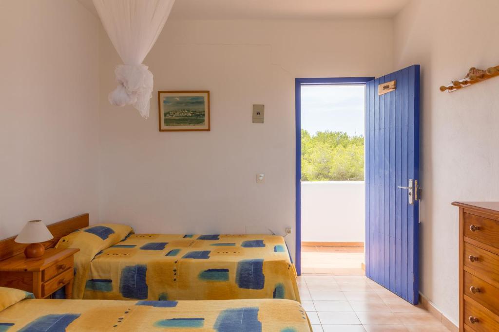 Hostal Mayans Es Pujols Εξωτερικό φωτογραφία