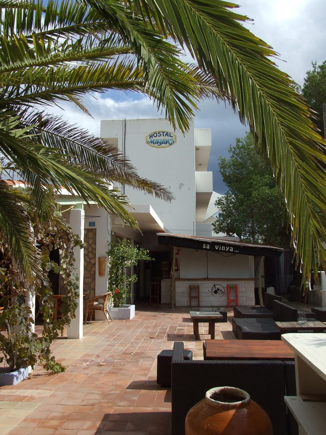 Hostal Mayans Es Pujols Εξωτερικό φωτογραφία