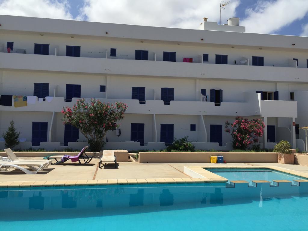 Hostal Mayans Es Pujols Εξωτερικό φωτογραφία